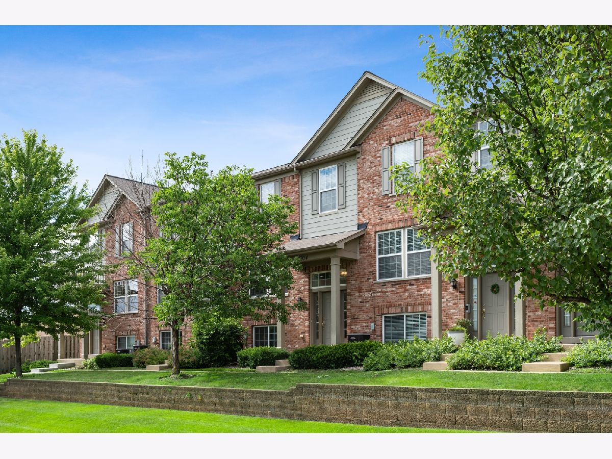 Townhomes Rented Bristol Park Wood Dale Illinois, 1520 Bristol