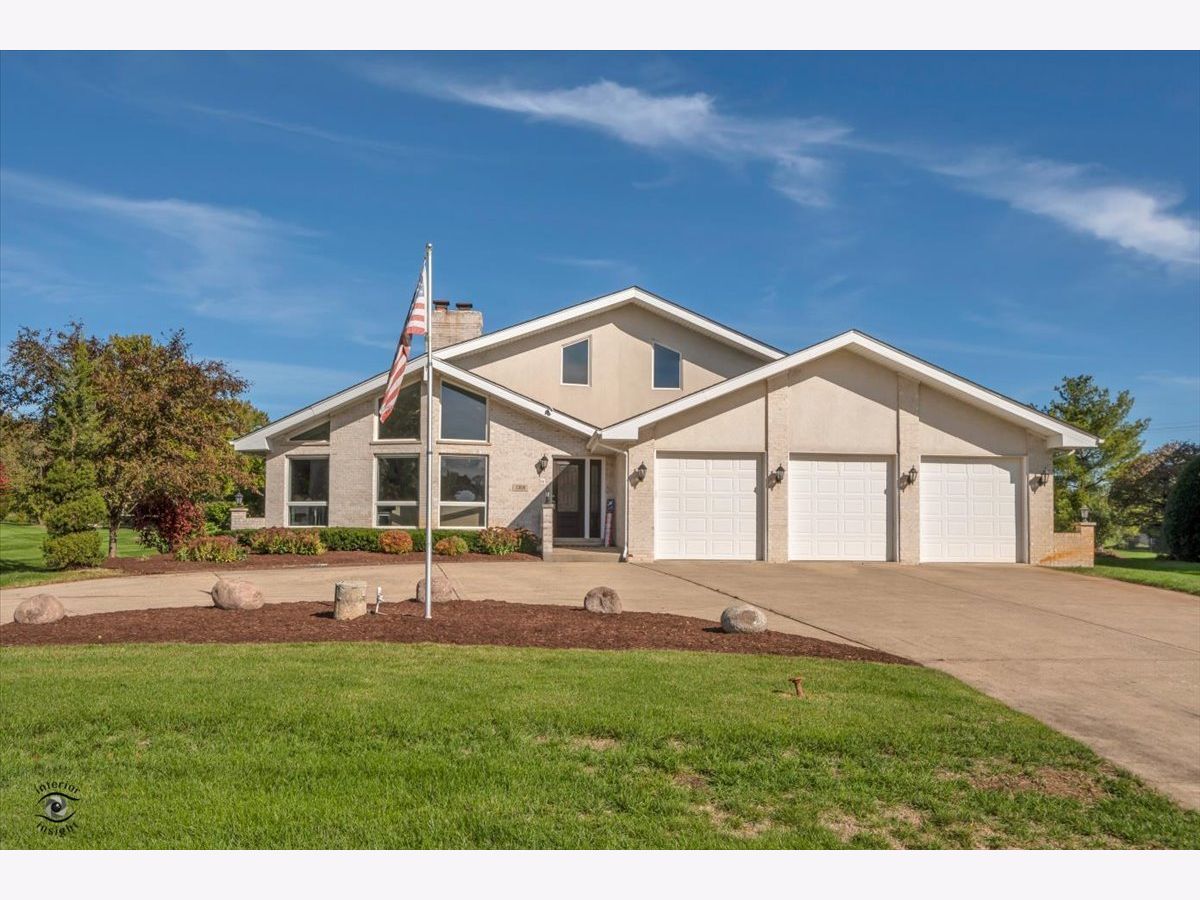 Homes Sold Fox Pointe Lemont Illinois, 13191 Hunt Master