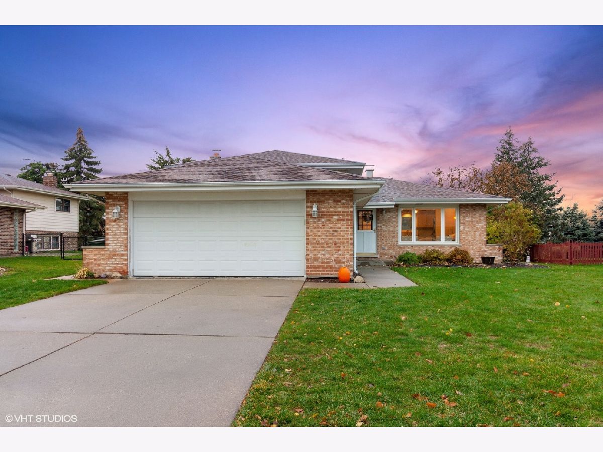 Homes Sold Farmingdale Village Downers Grove Illinois, 10S478 Rutgers