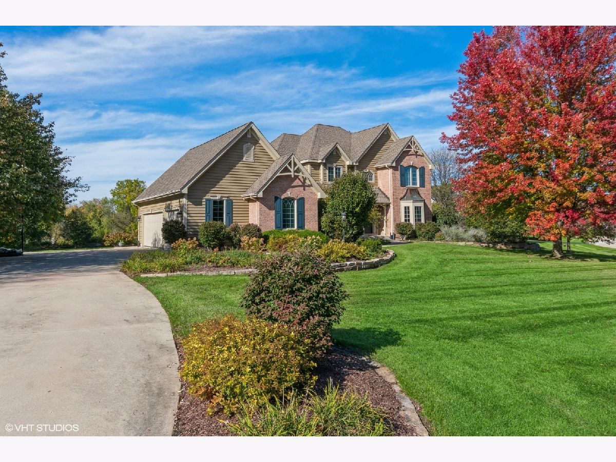 Homes Sold Meadowview Farm St Charles Illinois, 39W240 Meadowview