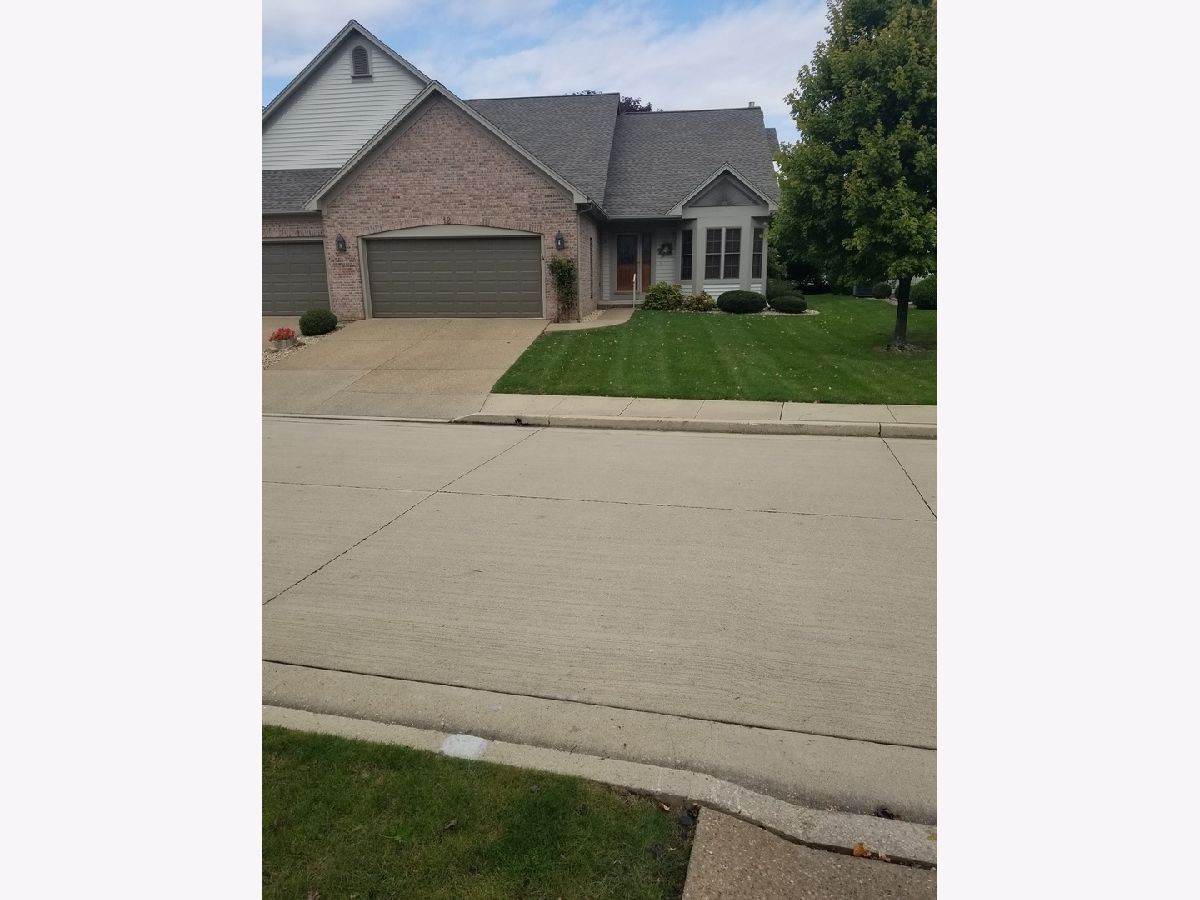 Condos & Townhomes Sold Villaminiums Bloomington Illinois, 12 Alder