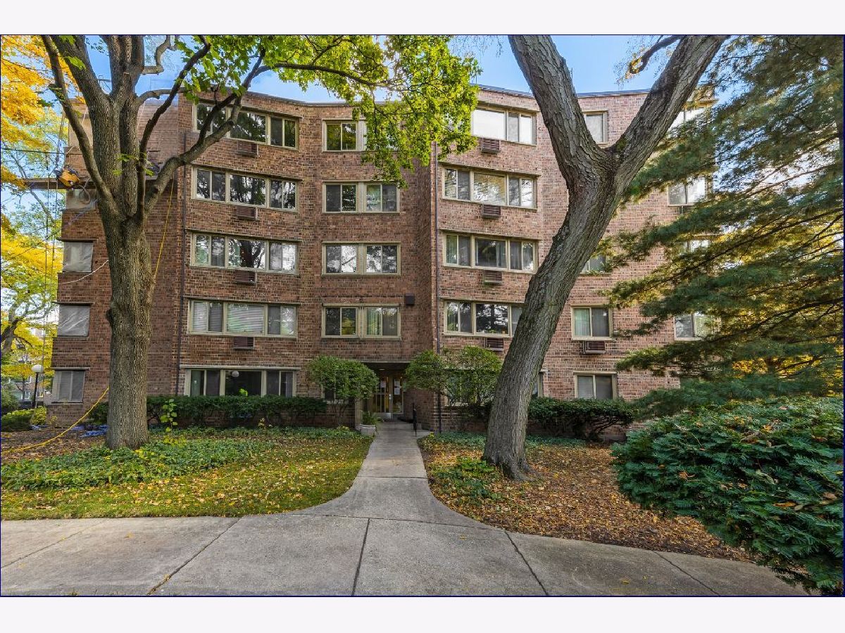 Condos & Townhomes Sold Winchester Hood Extension B Chicago Illinois, 1908 Hood