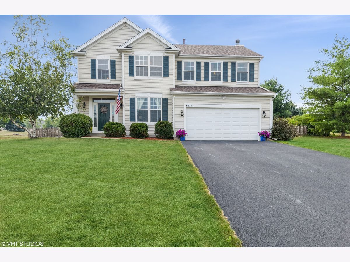 Homes Sold Deerpath Wonder Lake Illinois, 9315 Rachel