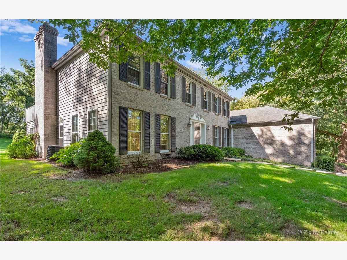 Homes Sold Hunters Hill St Charles Illinois, 41W845 Hunters Ridge