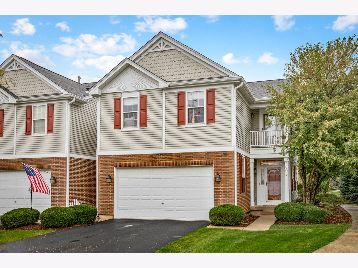 Townhomes Sold Fisher Farms Villas Geneva Illinois, 2603 Lorraine