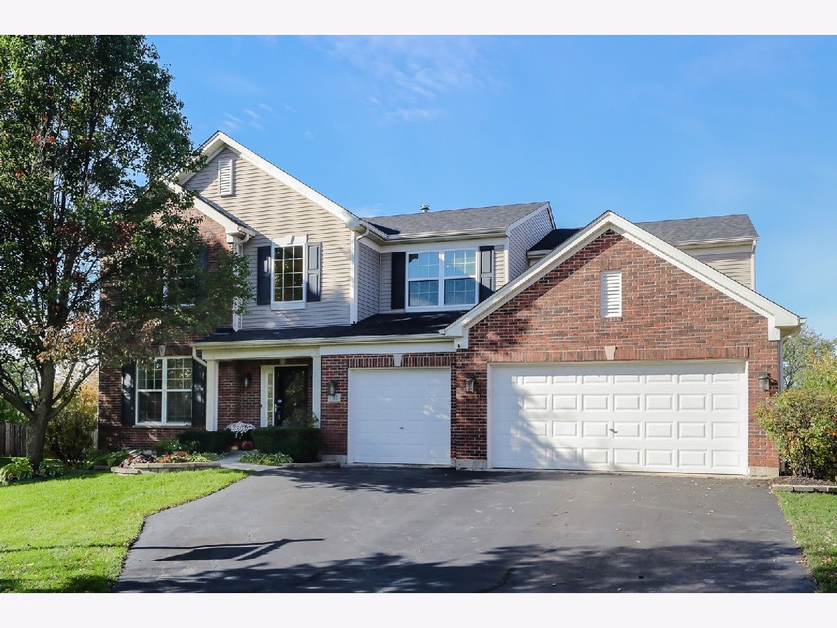Homes Sold Claridge Estates Bolingbrook Illinois, 135 Commonwealth