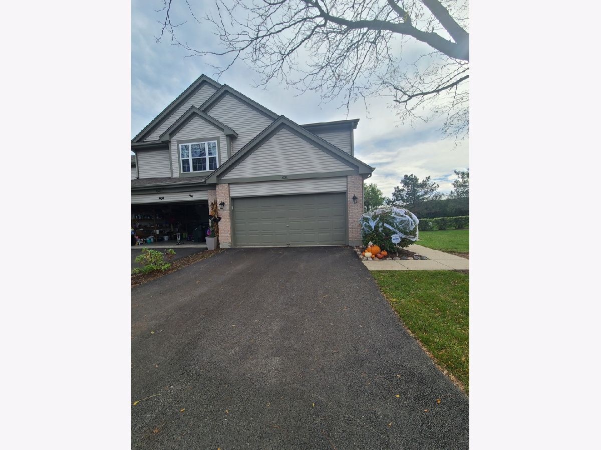 Homes & Townhomes & Condos Rented Country Place Lindenhurst Illinois, 631 Arrowwood