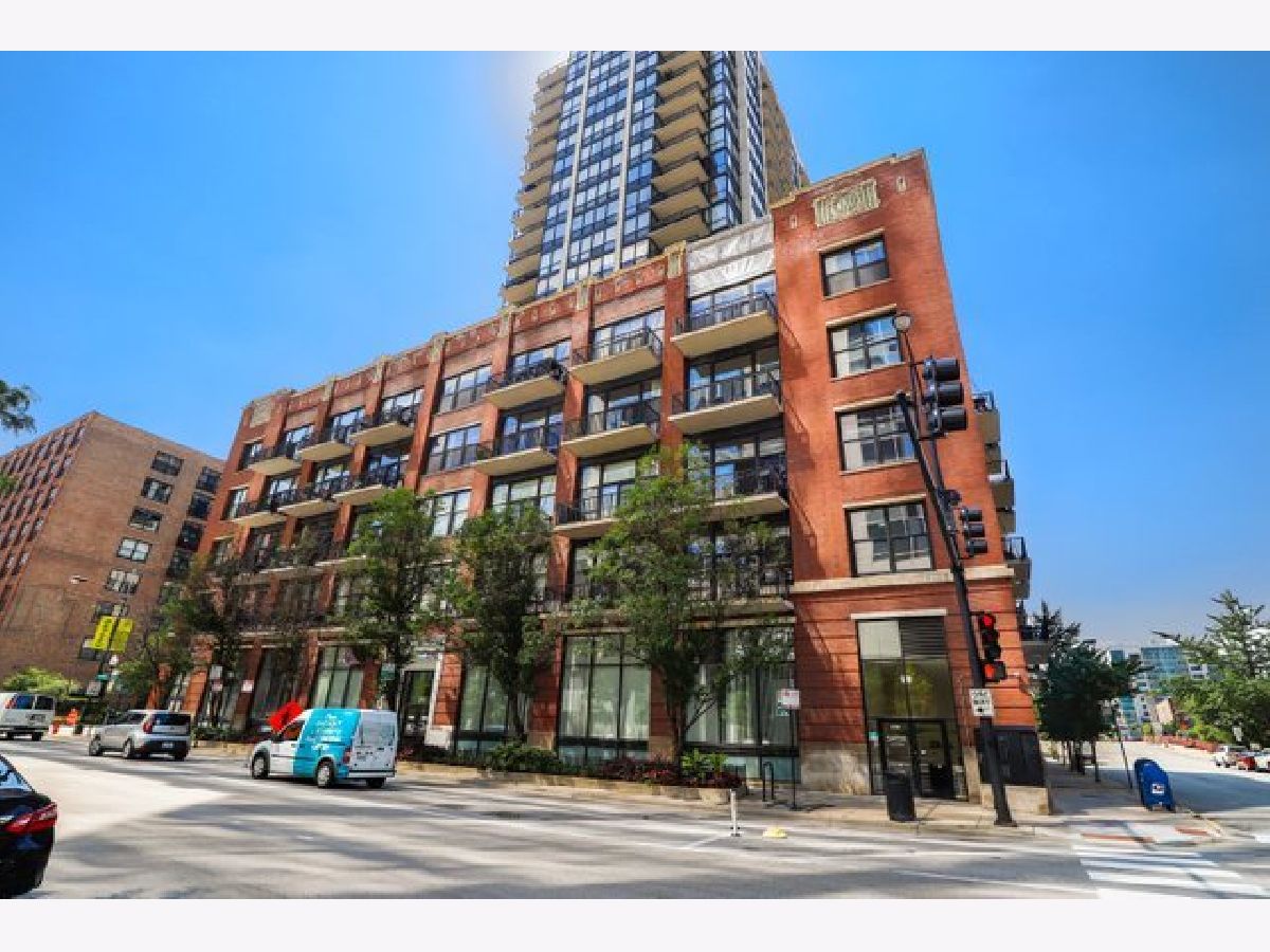 Condominiums Sold The Edge Chicago Illinois, 210 Desplaines