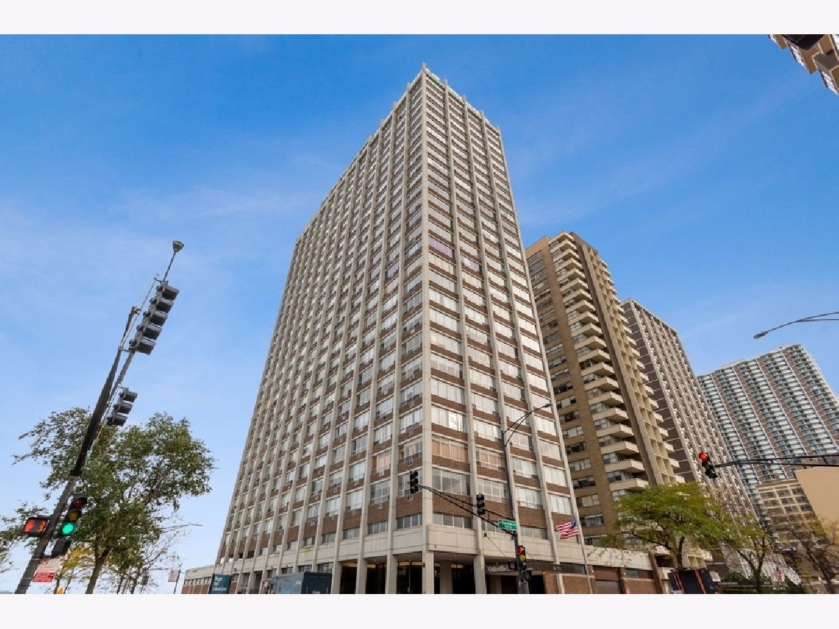 Condominiums Sold Granville Beach Chicago Illinois, 6171 Sheridan