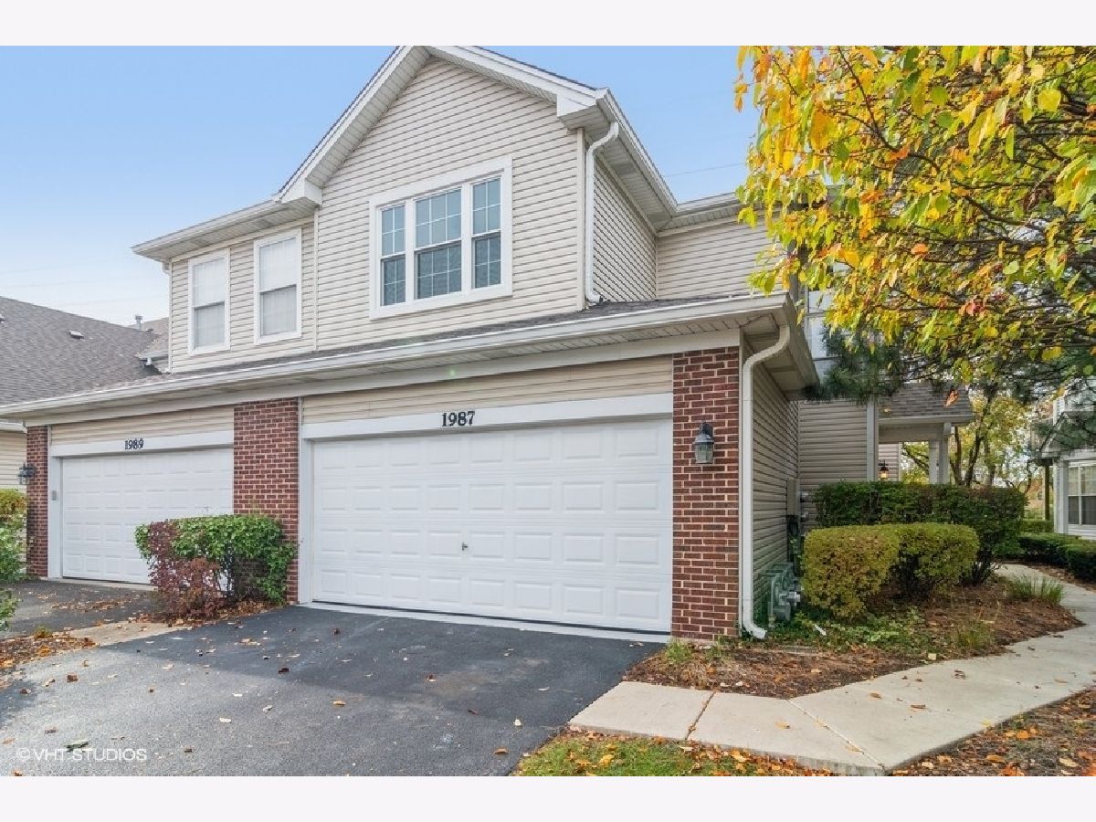 Townhomes & Condos Sold Bridgewater Naperville Illinois, 1987 Golden Gate