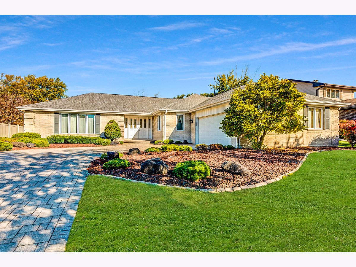 Homes Sold Ishnala West Orland Park Illinois, 8236 Legend