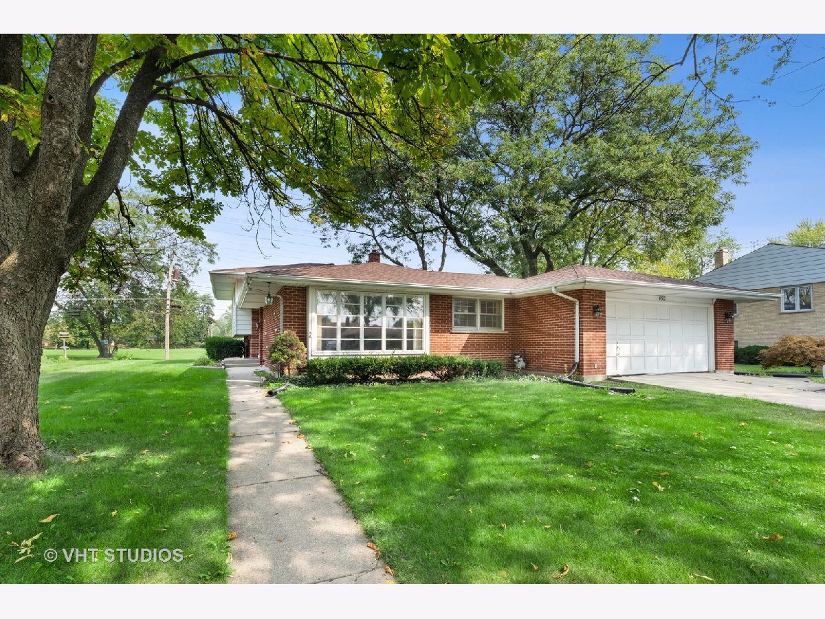 Homes & Condominiums Sold High Ridge Knolls Des Plaines Illinois, 450 Kathleen