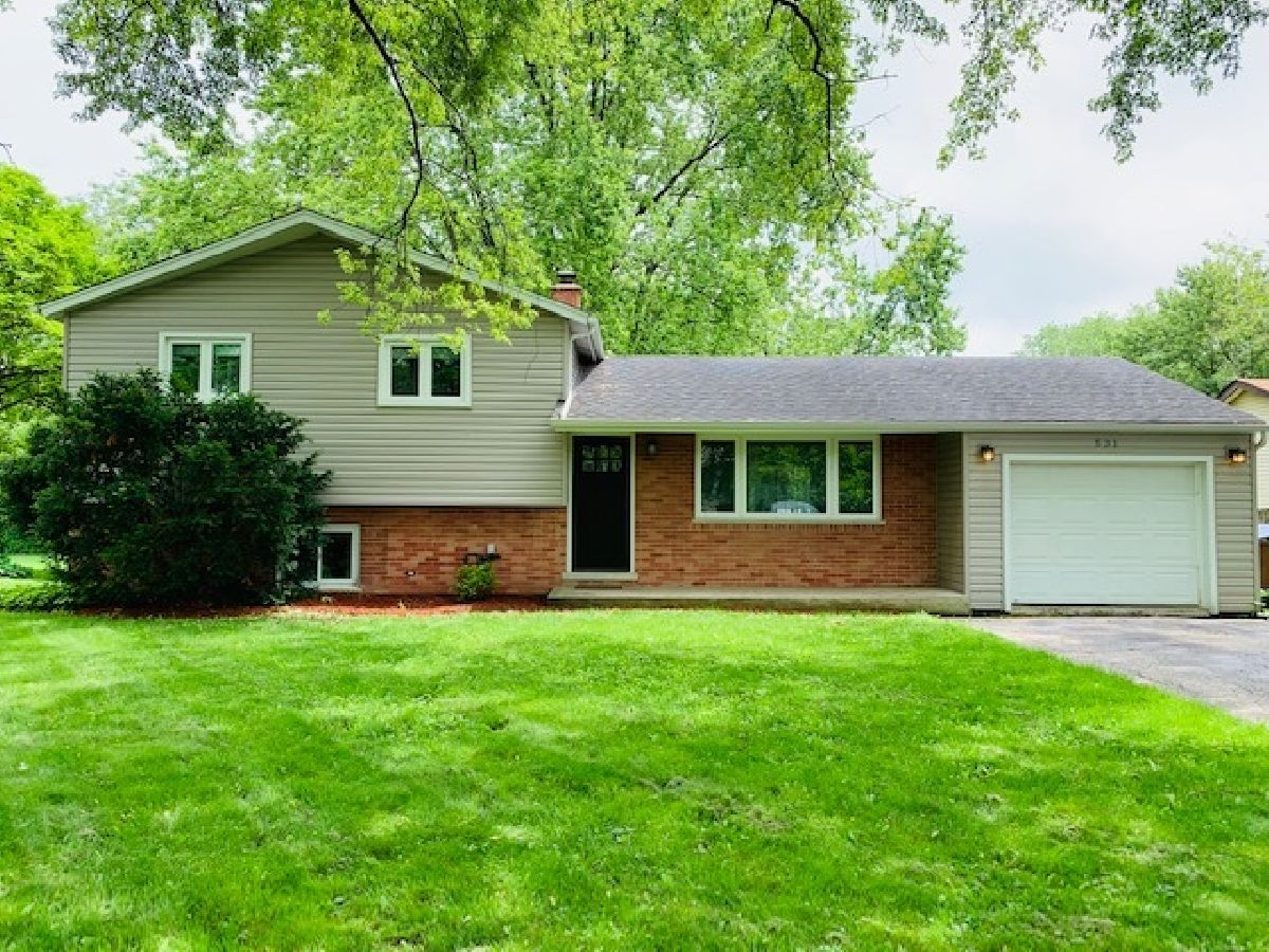 Homes Rented Valley View Glen Ellyn Illinois, 22W531 Burr Oak