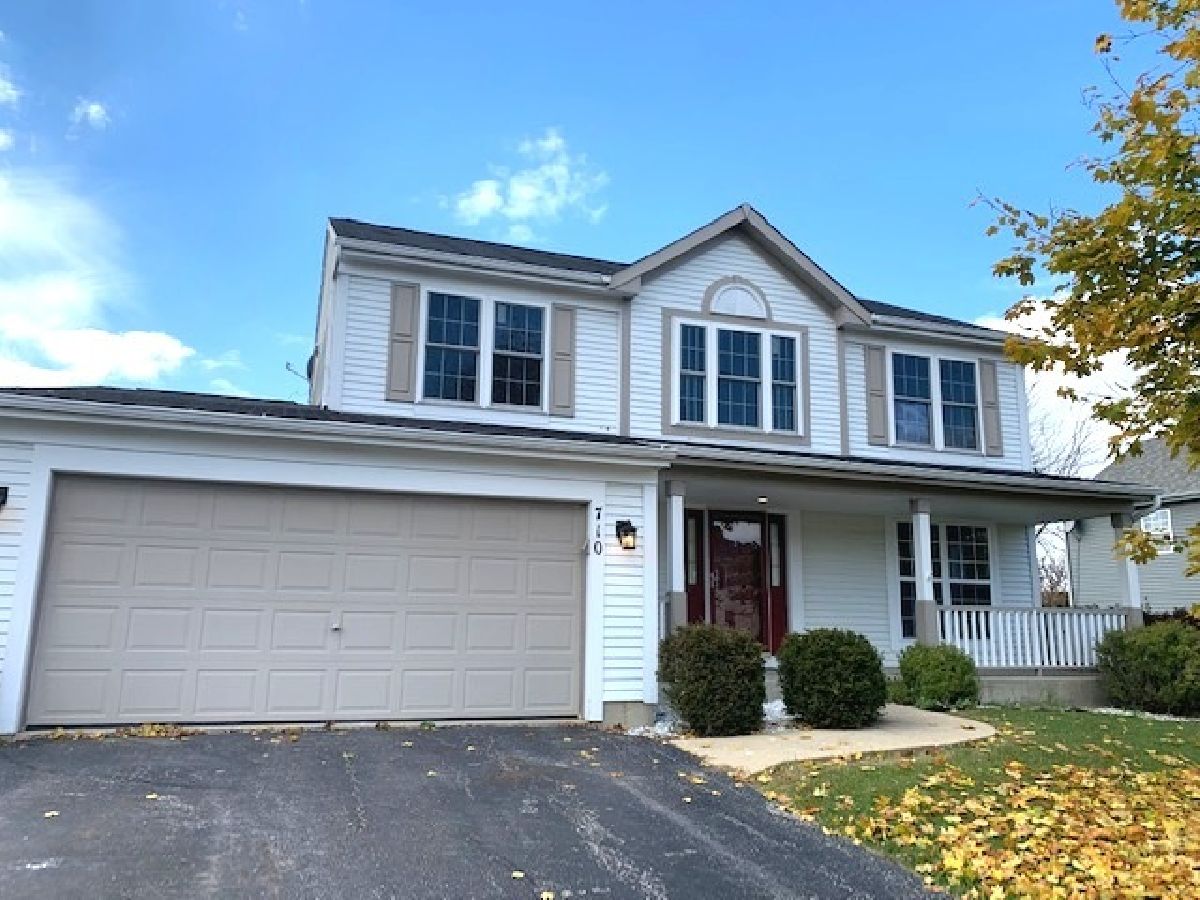 Homes Sold Winddance Lake Villa Illinois, 710 Northwind