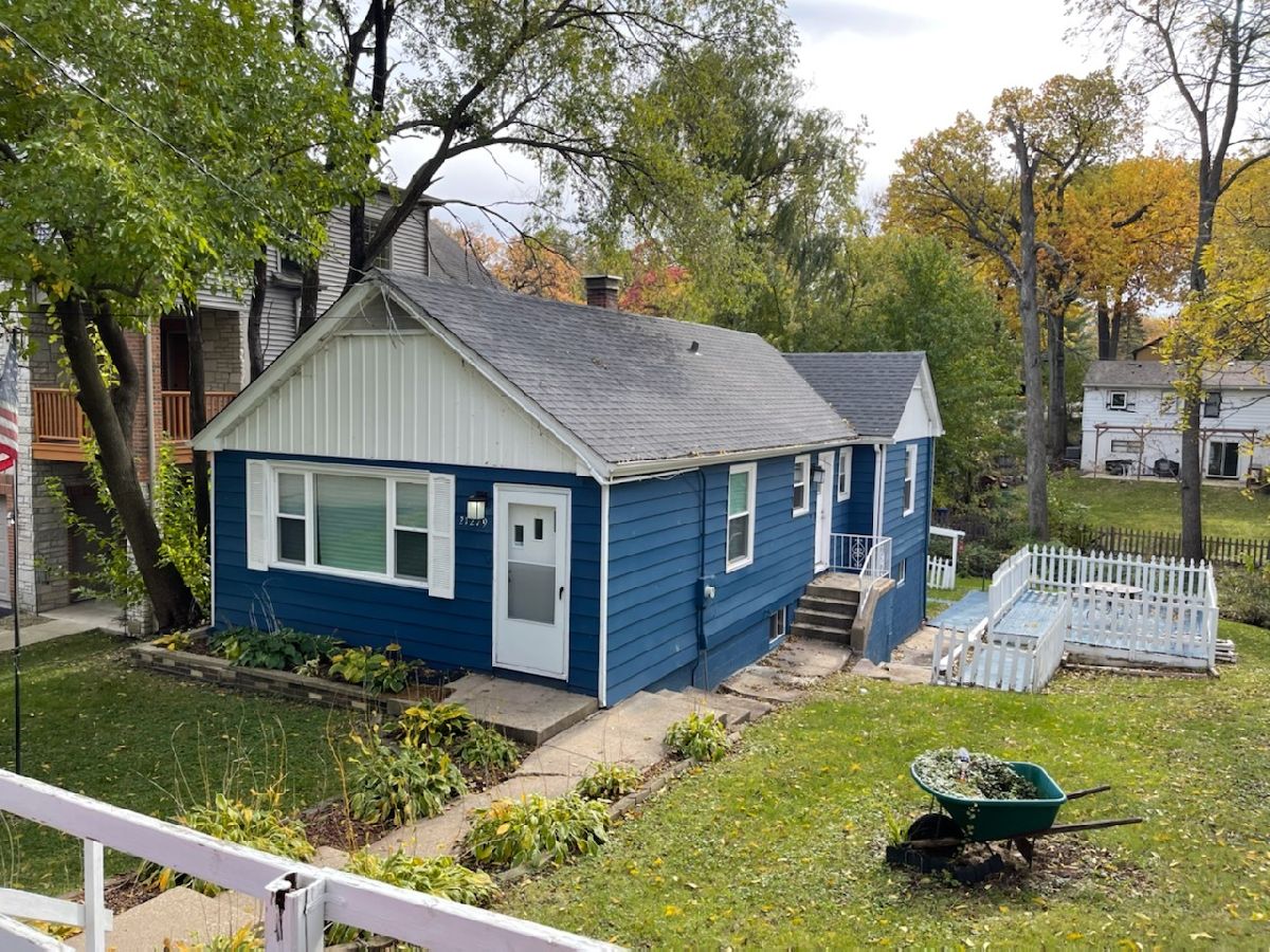 Homes Rented Forest Lake Lake Zurich Illinois, 21279 Shady