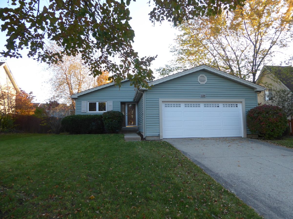 Homes Sold Settlers Lake Streamwood Illinois, 103 Borris