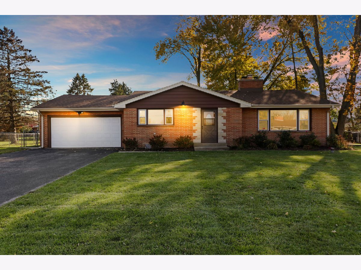 Homes Sold Boesch Ingleside Illinois, 26119 Roseland
