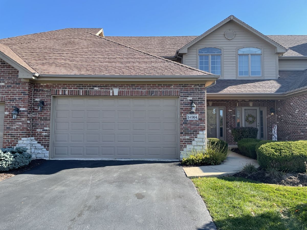 Townhomes Sold Hawthorne Preserves Lockport Illinois, 14904 Preserve