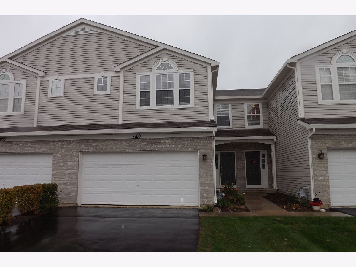 Townhomes & Condos Sold Princeton Crossing Lake In The Hills Illinois, 3300 Ronan