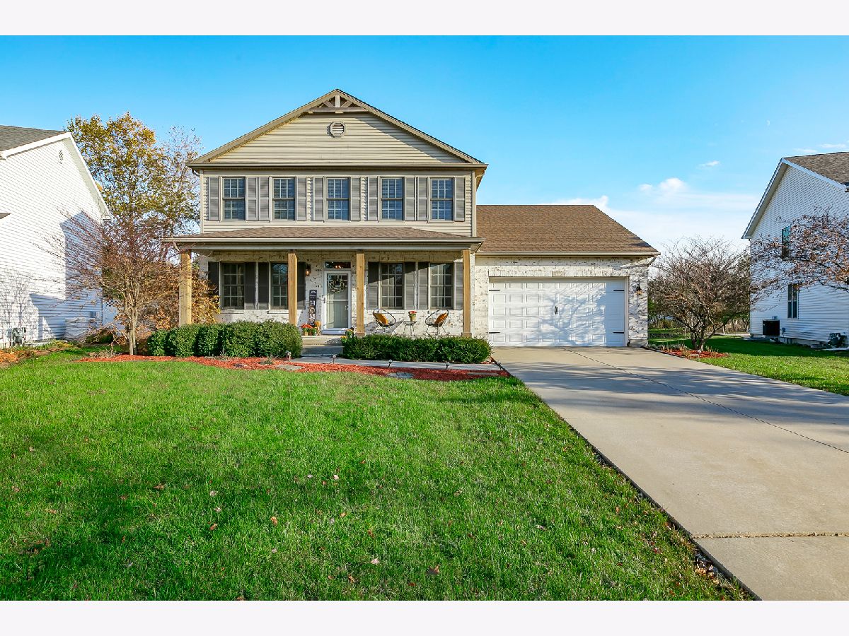 Homes Sold Windfield Meadows Sycamore Illinois, 1332 Axcel