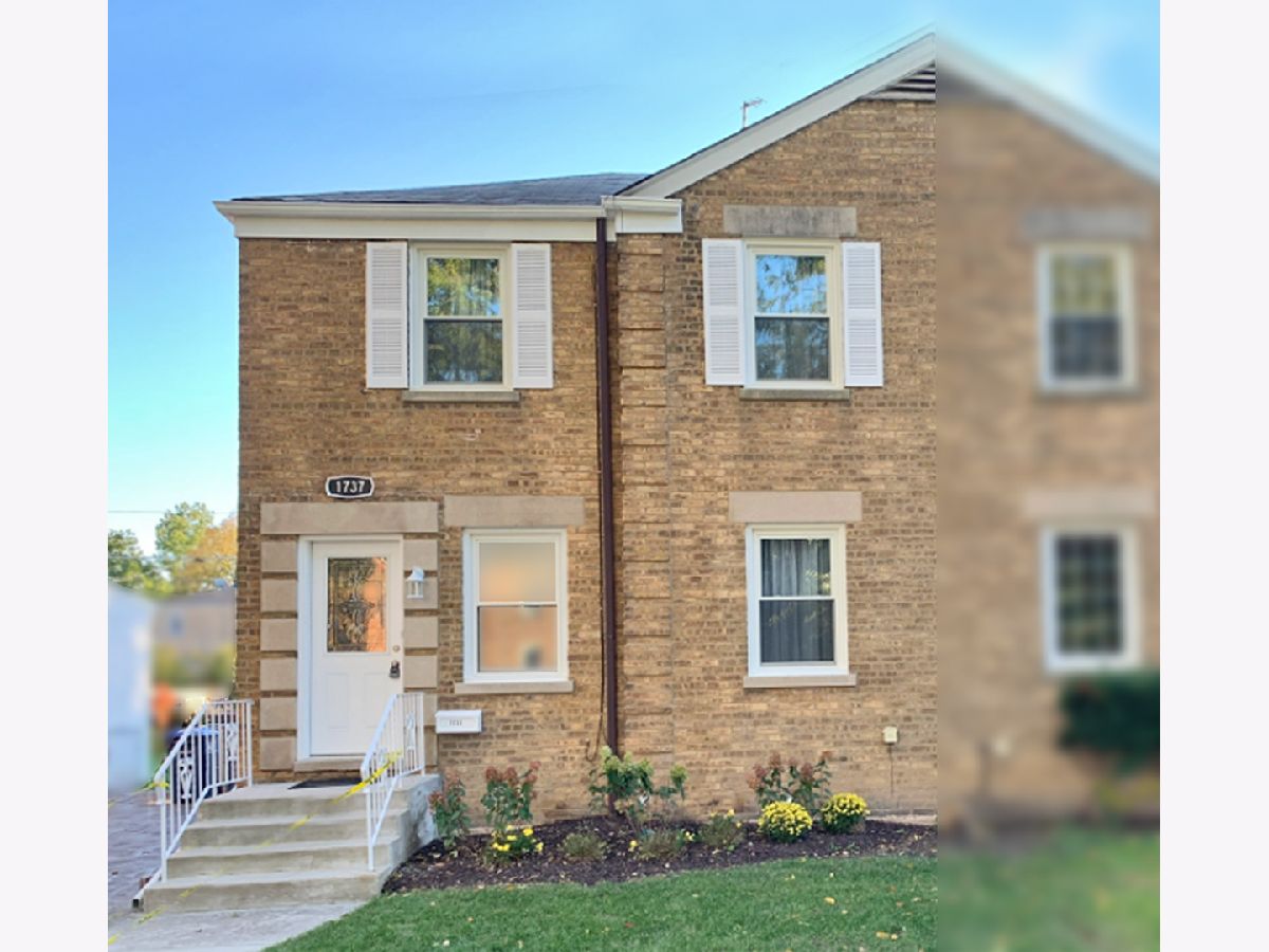 Condos & Townhomes & Homes Sold Riverview Des Plaines Illinois, 1737 Prospect