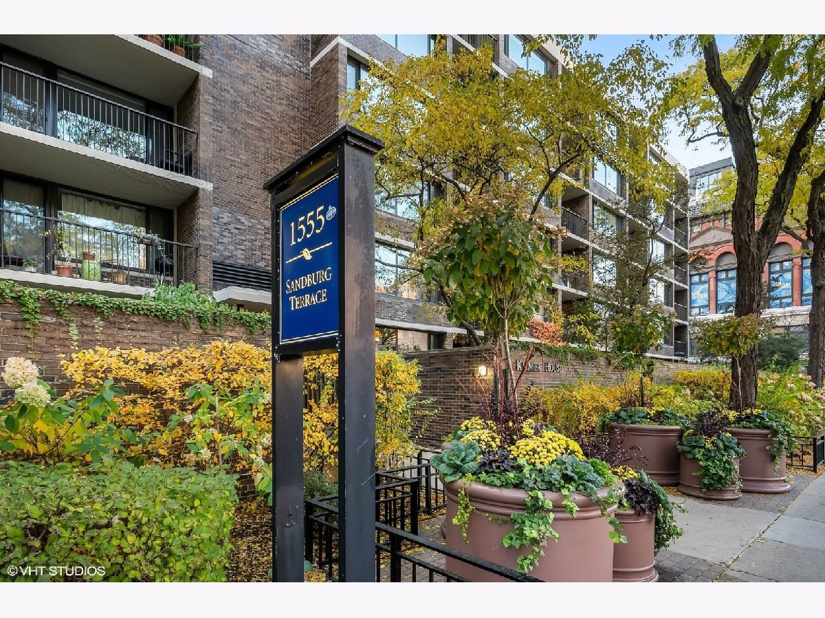 Condominiums Sold Kilmer House Chicago Illinois, 1555 Sandburg