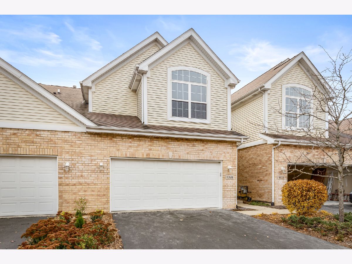Townhomes Sold Mistee Ridge Orland Park Illinois, 16126 Hillcrest