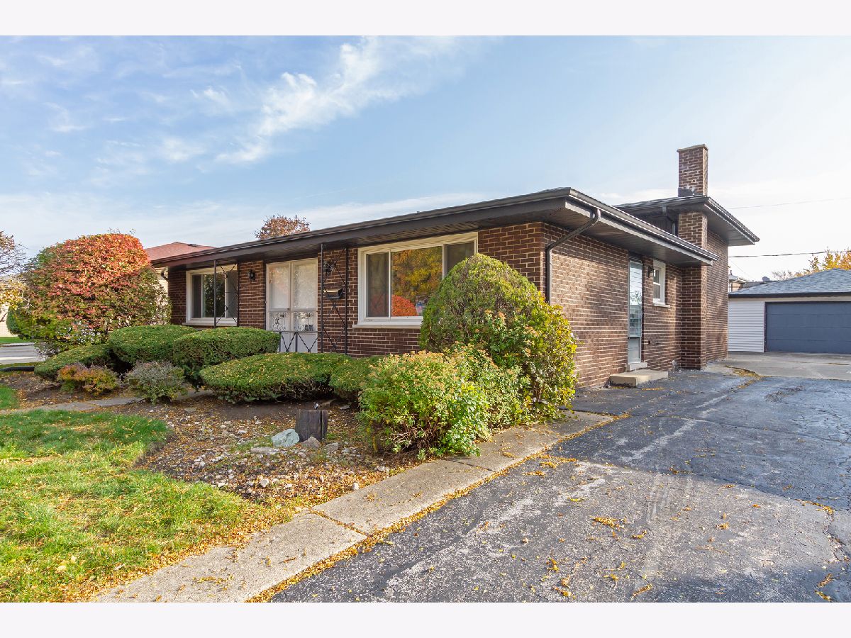 Homes Sold Robbins Meadow Lane Morton Grove Illinois, 7937 Church