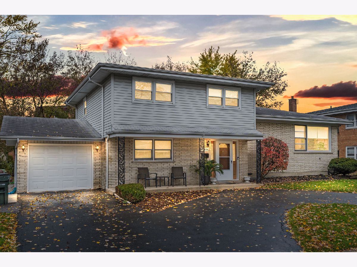 Homes & Condominiums Sold Barretts Brothers Tinley Park Illinois, 17538 70th