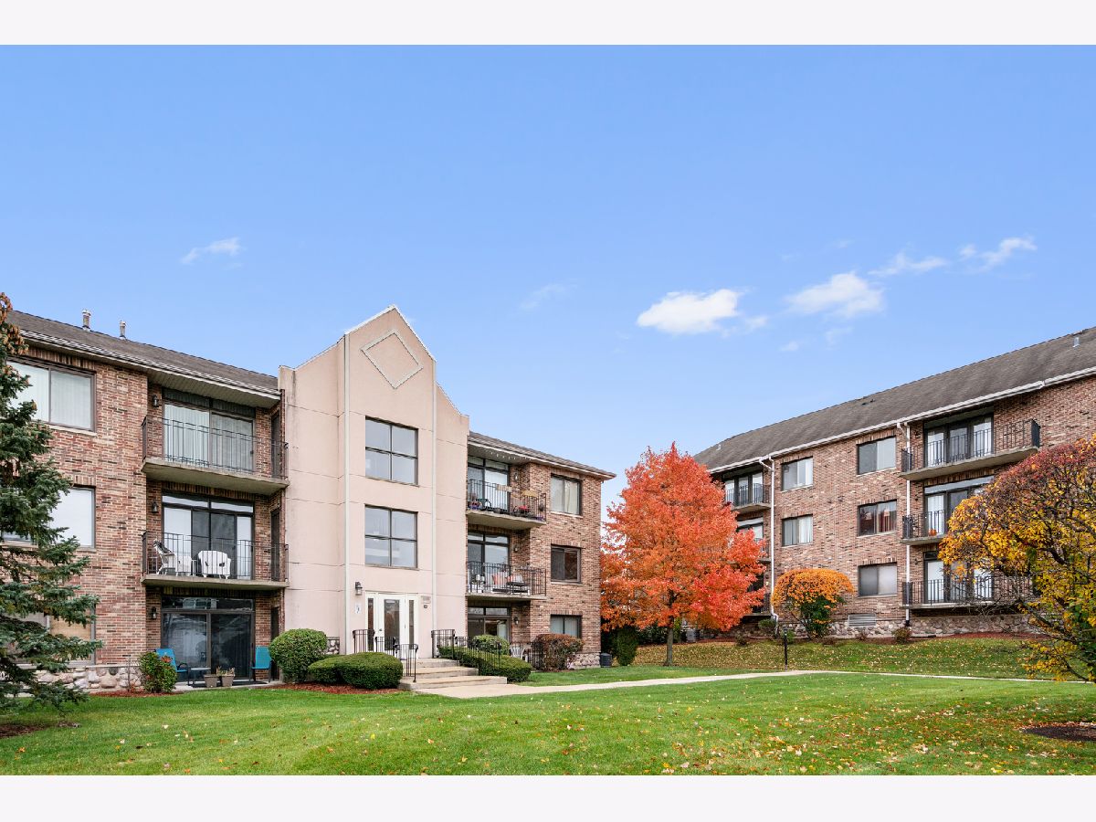 Acorn Glen Oak Lawn IL, Townhomes & Condos For Sale & For Rent Sadie