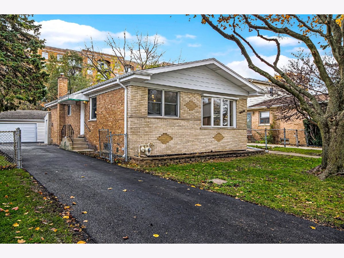Condominiums & Homes Sold Bunker Hill Niles Illinois, 6709 Forest View