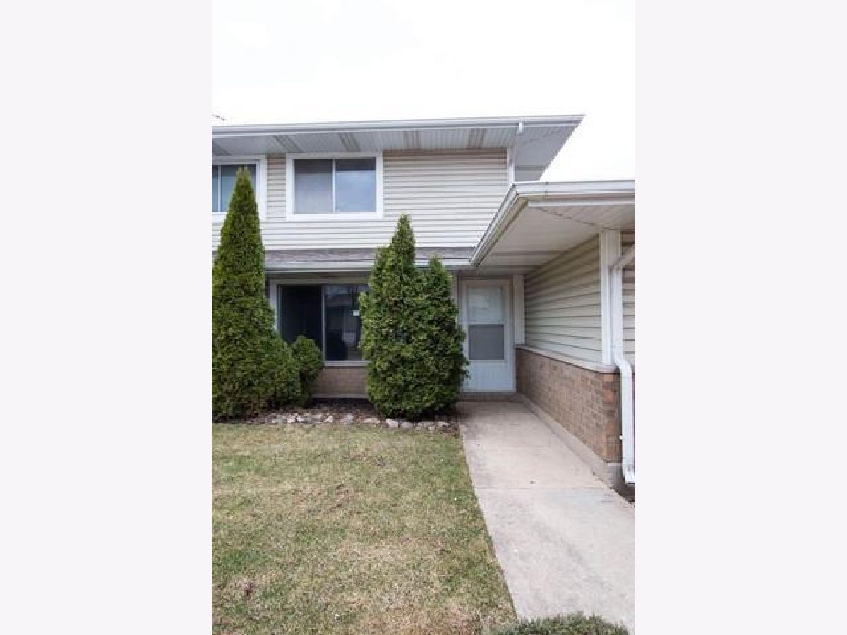 Townhomes & Condos Rented Fremont Junction Hanover Park Illinois, 1411 Fremont