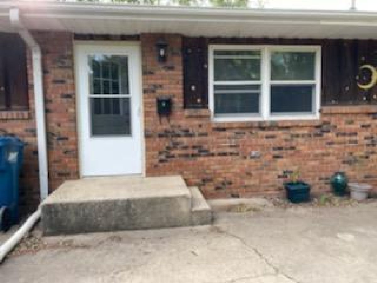  Rented Watseka Illinois, 316 Park