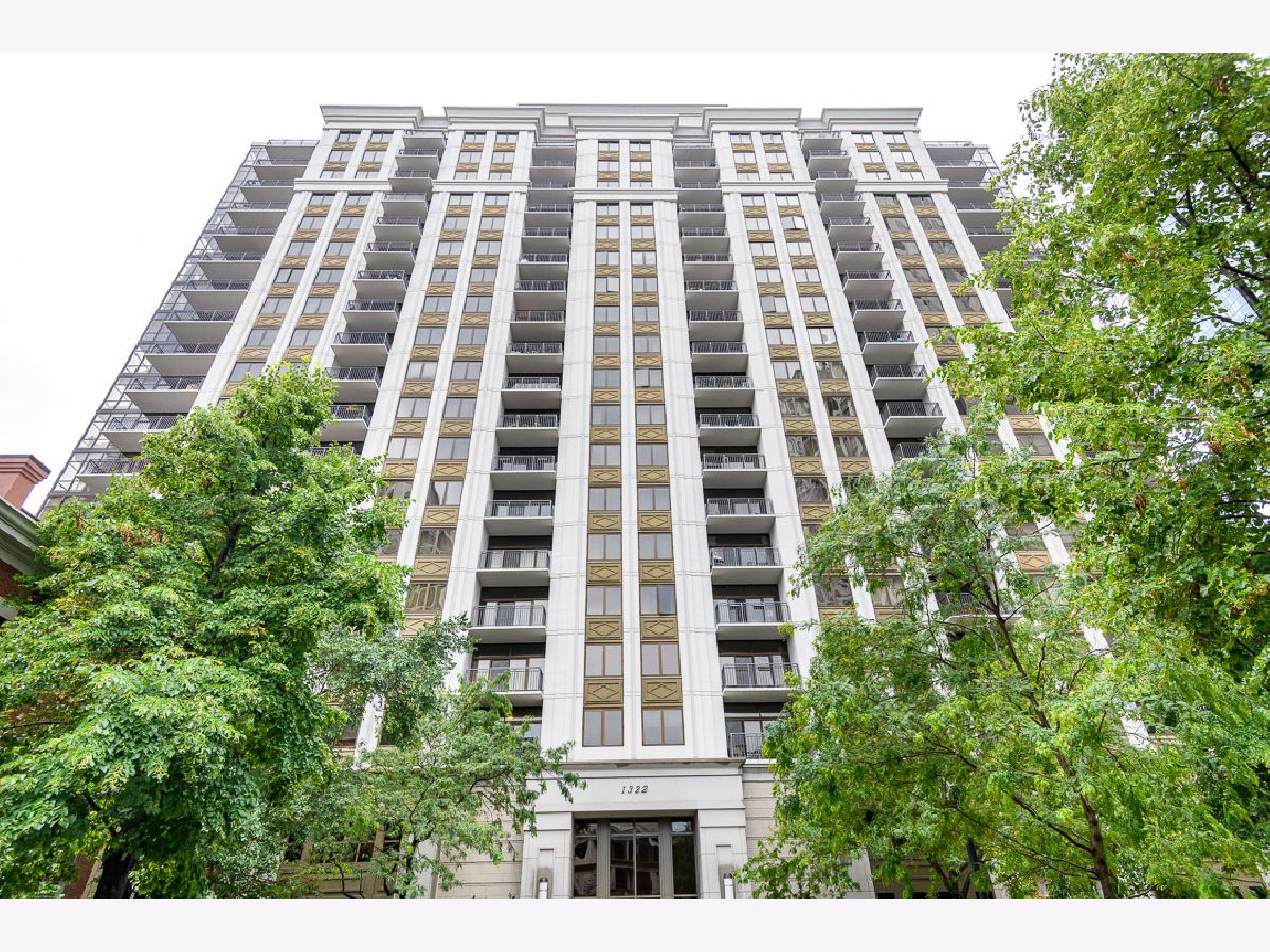 Condominiums Rented Museum Park Tower Chicago Illinois, 1322 Prairie