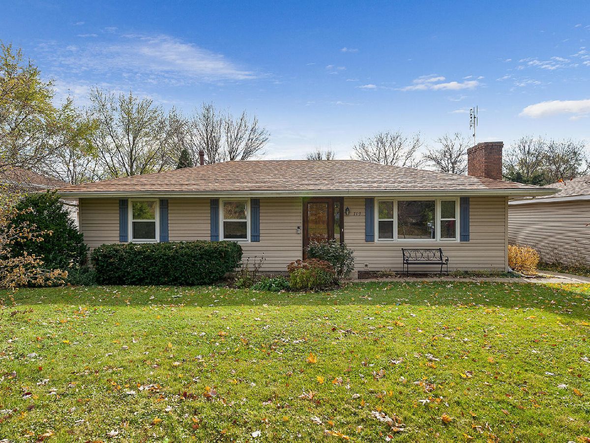 Homes & Condos & Townhomes Sold Woodland West Chicago Illinois, 28W719 Bolles