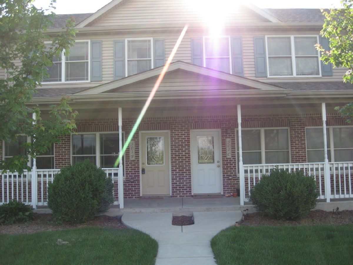 Townhomes & Homes Rented South Pointe Greens Dekalb Illinois, 301 Par Five