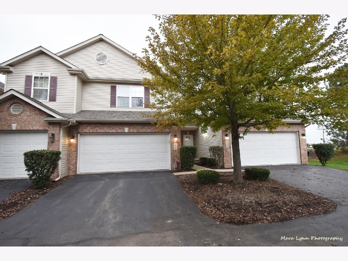 Townhomes Sold Wynstone Village Dekalb Illinois, 287 Bent Grass