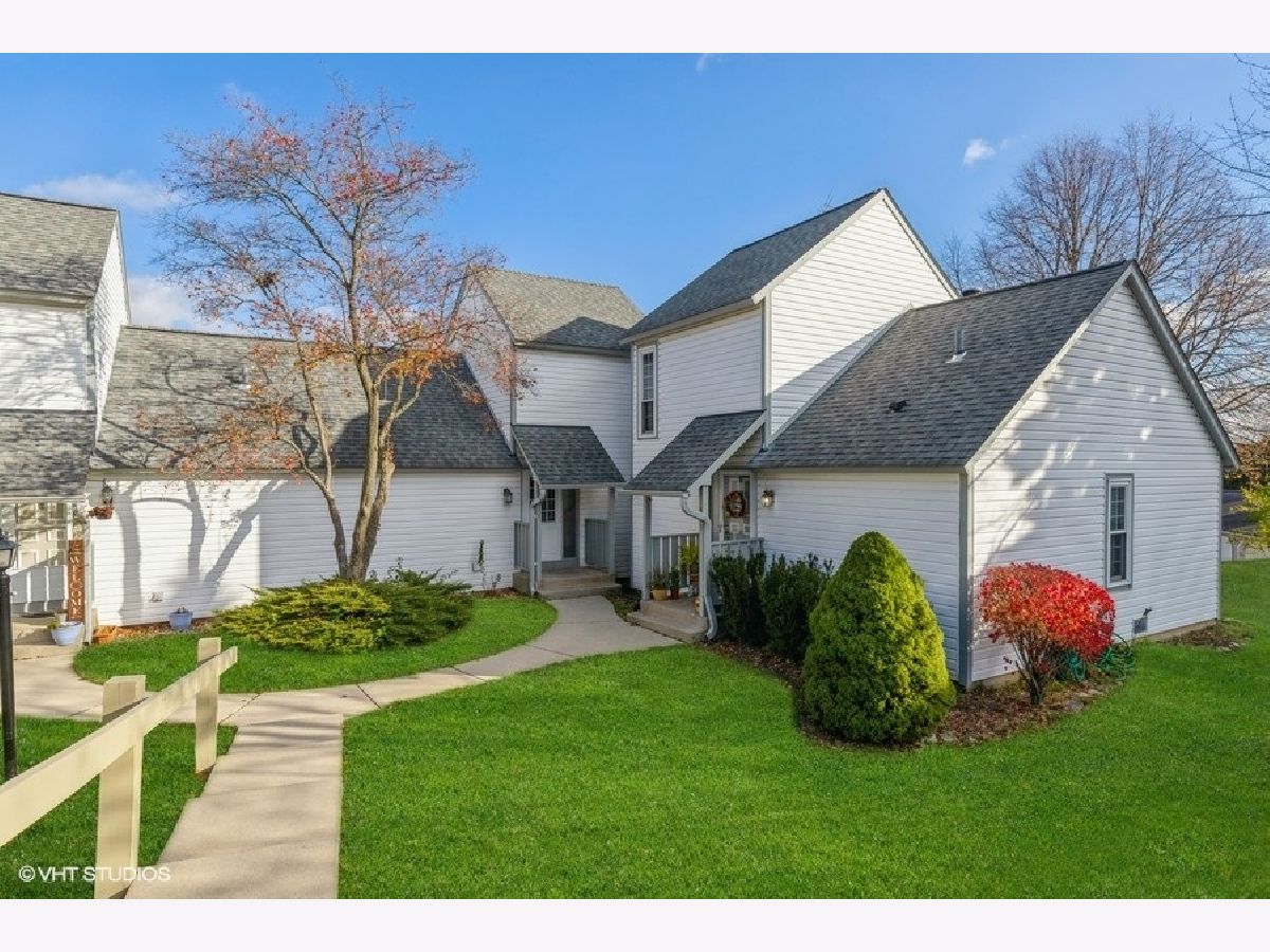 Heather Ridge Gurnee IL, Townhomes & Condos & Homes For Sale & For Rent