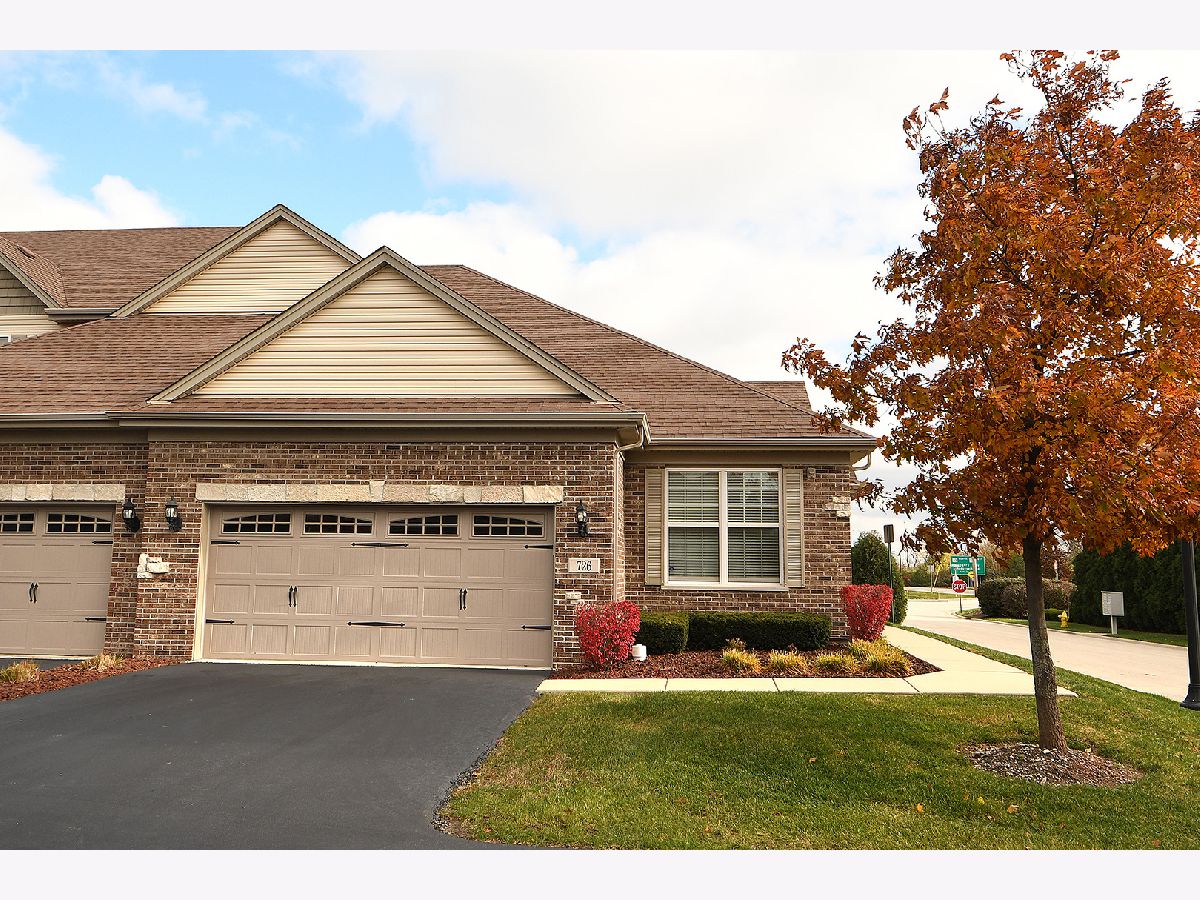 Townhomes Sold Oliviabrook Oakbrook Terrace Illinois, 726 Oliviabrook