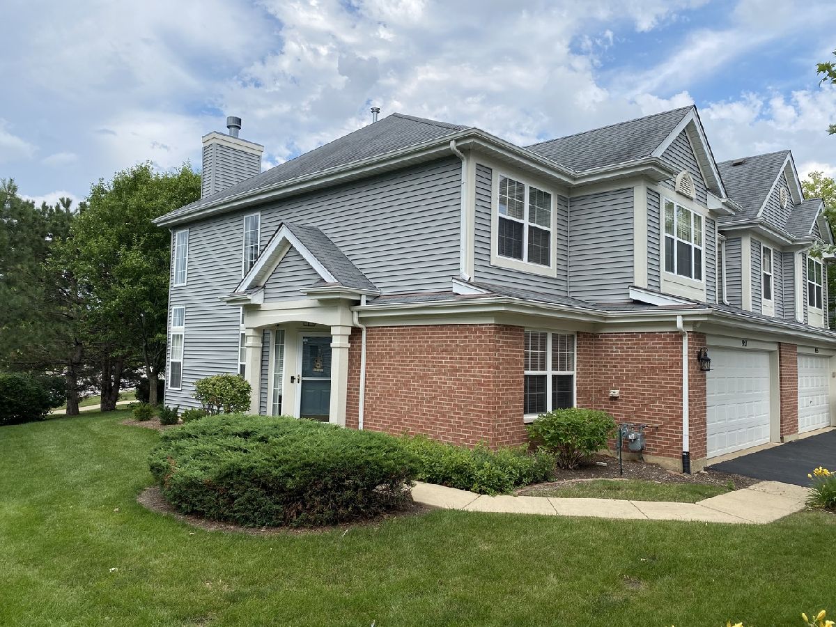 Homes & Townhomes Rented Foxmoor Montgomery Illinois, 1957 Waverly