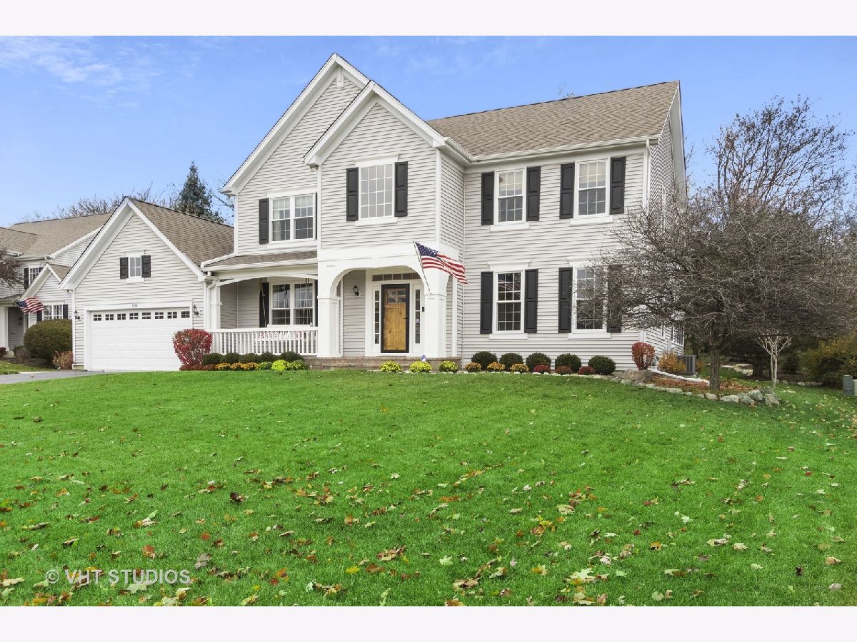 Homes Sold Fairhills Of Canterfield West Dundee Illinois, 1010 Fox Path