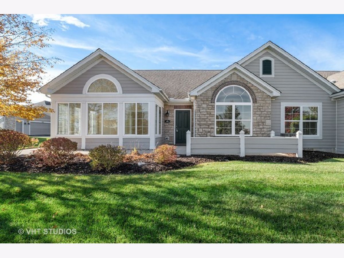 Townhomes & Homes Rented Maples At The Sonatas Woodstock Illinois, 625 Schumann