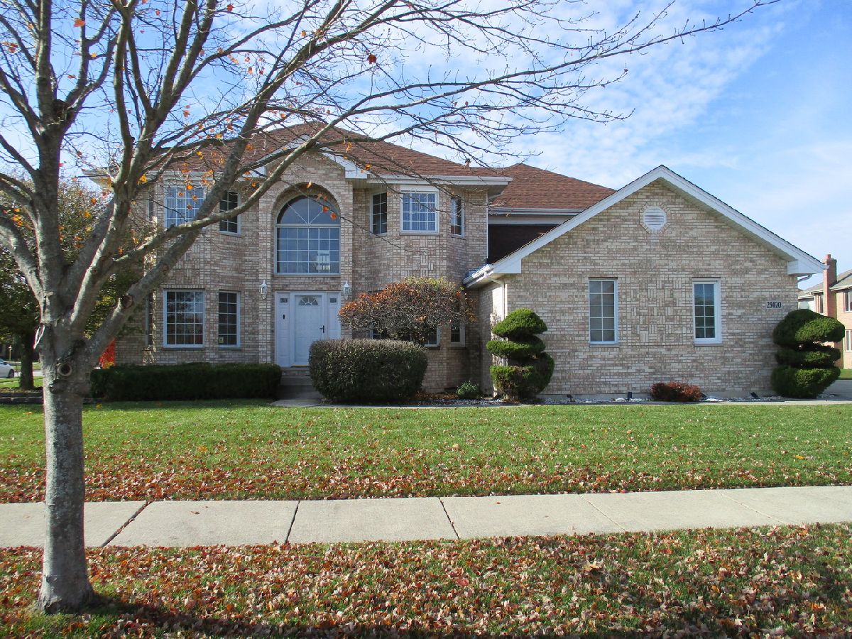 Homes Sold Farm Trace Richton Park Illinois, 23020 Amber