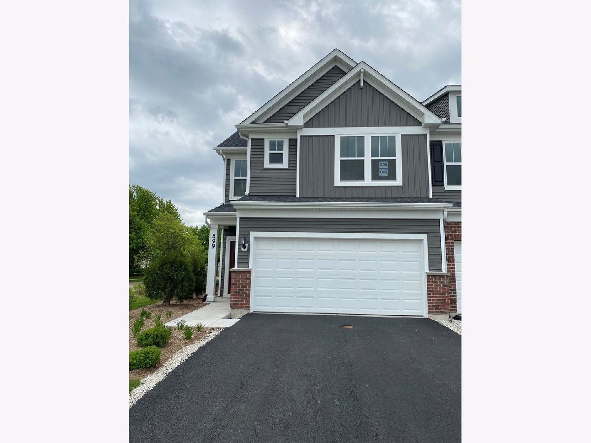 Condos & Townhomes & Homes Sold Meadow Ridge Aurora Illinois, 553 Watercress