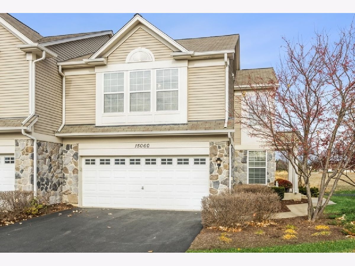 Townhomes & Condos Sold Townes Of Cedar Ridge Lockport Illinois, 15060 Sagebrush