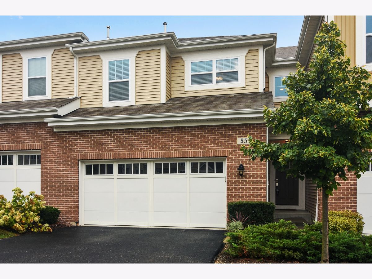 Townhomes Sold Lexington Hills Palatine Illinois, 55 Preserve