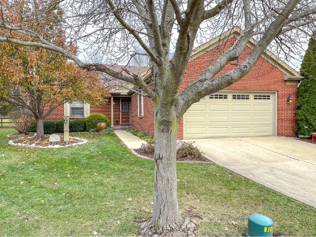 Homes & Condominiums Sold Greystone Champaign Illinois, 2902 Greystone