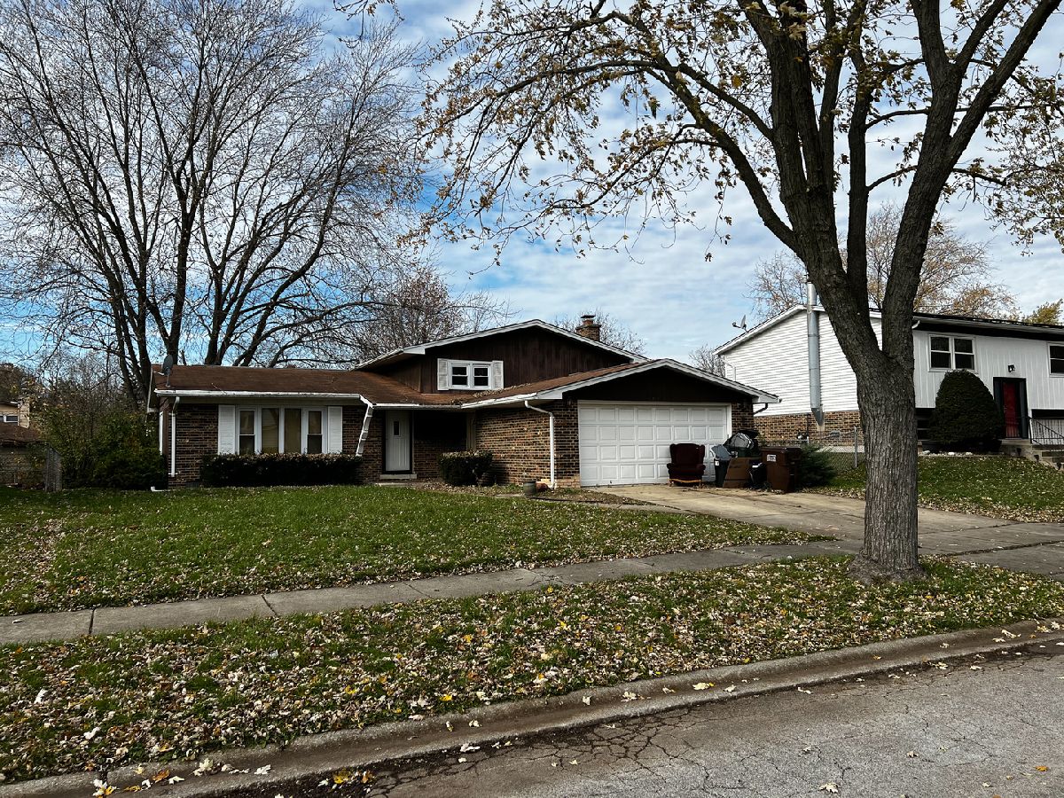 Homes Sold Lakewood Manor Richton Park Illinois, 22764 Redwood