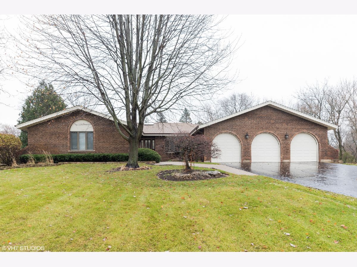 Homes Sold Woodland Estates Hawthorn Woods Illinois, 4 Elm