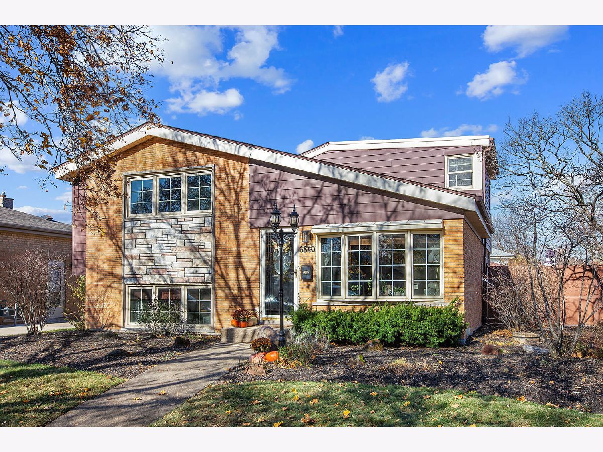 Homes & Condominiums Sold Barretts Brothers Tinley Park Illinois, 6840 175th